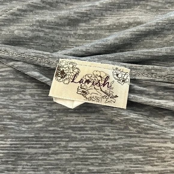 Women’s ruffle tank top sleeveless lavish medium - Picture 4 of 4